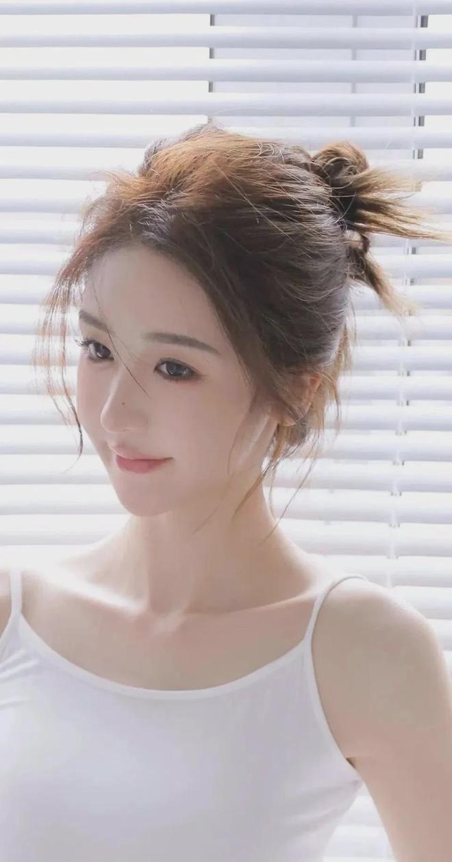 两个人完美体育体育体育舔b站(图1)